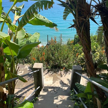 Casa Monnalisa - Calandre Sabbie Oro Villa Ventimiglia Eksteriør billede